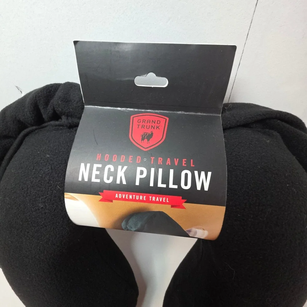 NEW Grand Trunk Hooded Travel Neck Pillow Black Memory Foam Adventure Travel Nap